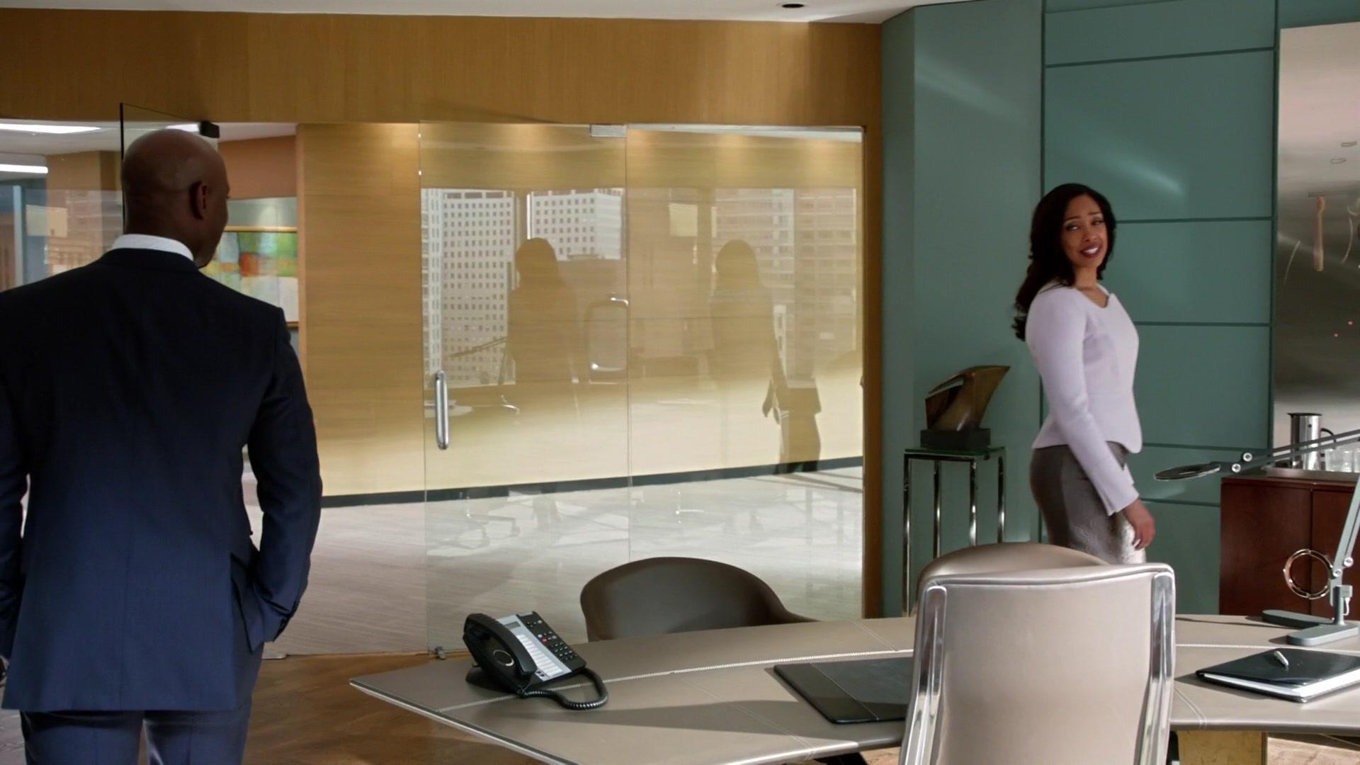 Сериал Форс-мажоры (2011) 4 сезон 2 эпизод