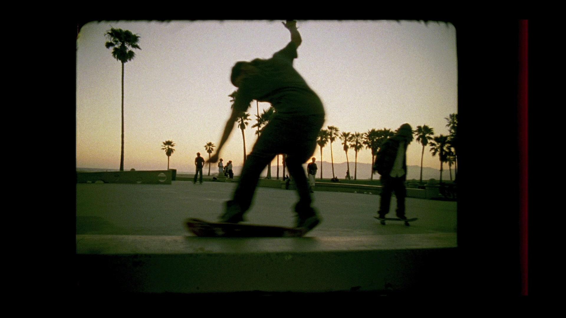 Сериал Блудливая Калифорния (2007) 7 сезон 10 эпизод