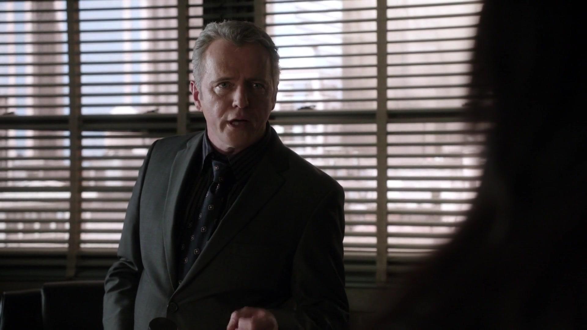 Сериал Элементарно (2012) 1 сезон 13 эпизод